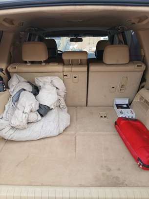 toyota prado image 4