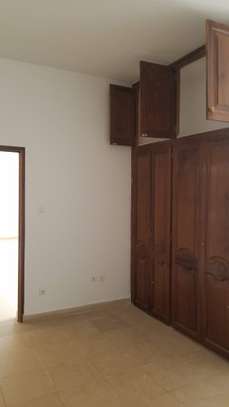 Duplex à louer aux Almadies image 7