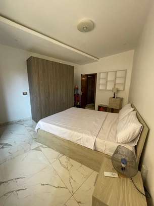 Sacré cœur apparemment meublé à louer image 8