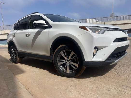 Toyota rav4 2018 image 3