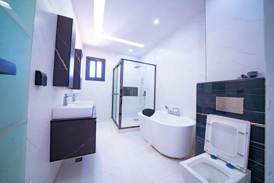 Résidence 790 F5 haut standing à louer image 4