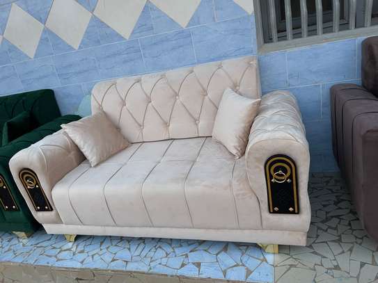 Canapés fauteuils salons image 4