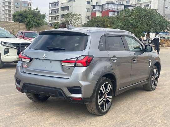 MITSUBISHI RVR 2020 image 6