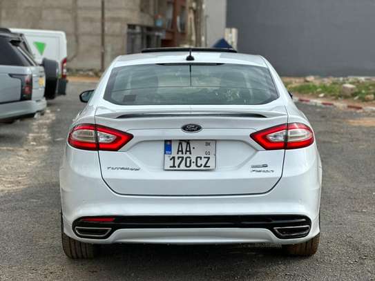 FORD FUSION TITANIUM image 4
