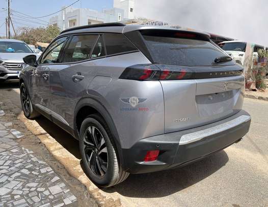 Peugeot 2008 image 7