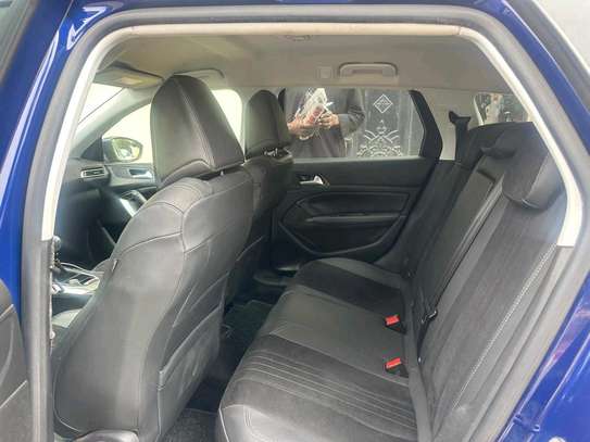 Peugeot  2018 image 4