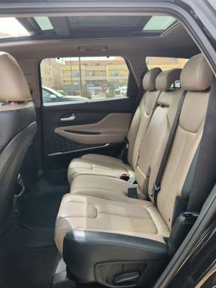 Hyundai santafe 2.0L image 9