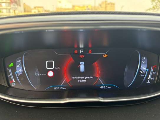 PEUGEOT 3008 2019 image 12