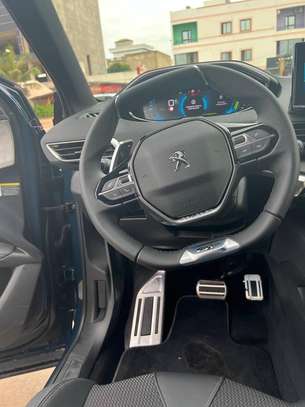 Peugeot 3008 2023 Hybrid image 5
