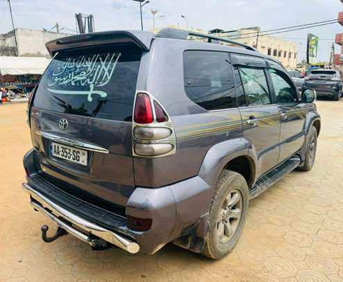 toyota land-cruiser 2010 image 9