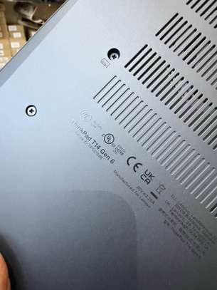 Écran portable 14" Full HD USB-C noir compact image 5