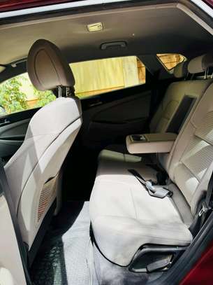 Hyundai Tucson 2018 image 2