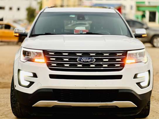 FORD EXPLORER PLATINUM 2017 image 4