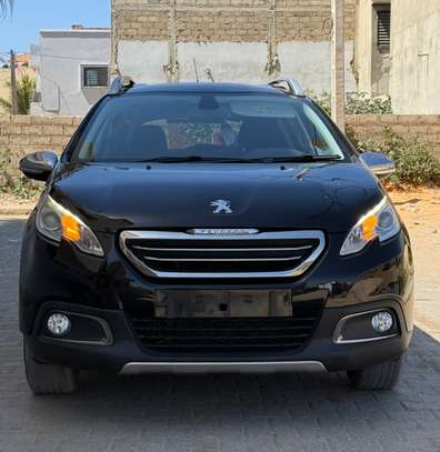 Peugeaut 2008 diesel manuel année 2016 image 1
