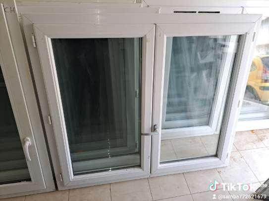 Fenêtres PVC antibruits quasi blindée double vitrage image 3