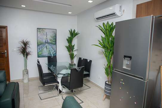 Appartements meublés haut standing à louer aux Maristes image 2