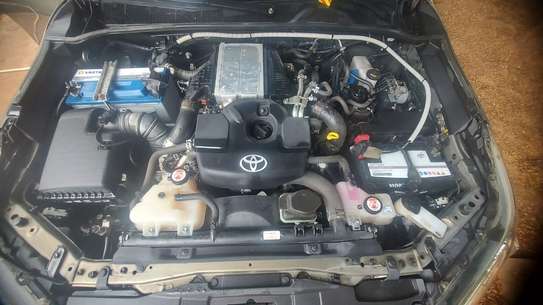 TOYOTA HILUX 2021 image 6