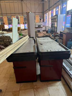 VENTE TABLE DE CAISSE GM image 3