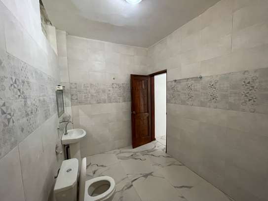 Appartement 2 chambres, Salon, 3 cours, espace familiale image 3