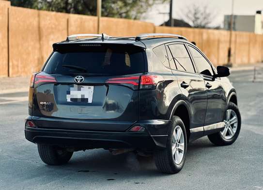 Toyota image 12