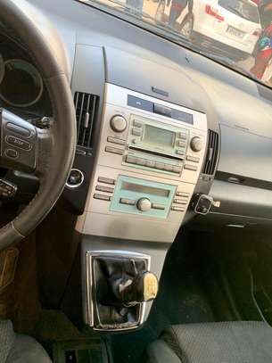 Toyota verso 2009 image 4