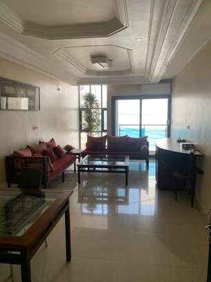 Bel appart 3 ch Salon meublé climatisé a Ngor Almadies image 5