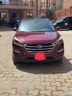 Hyundai tucson image 5