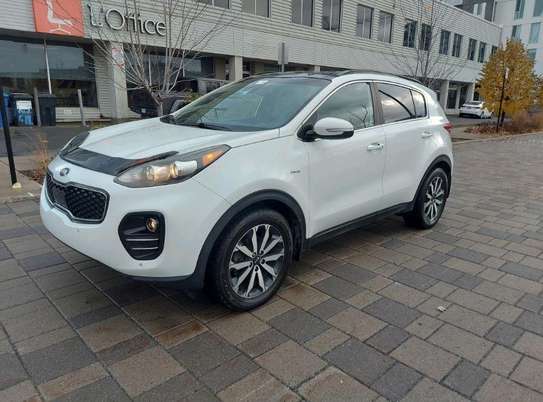 KIA SPORTAGE image 6