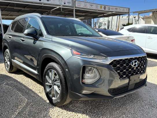 Hyundai Santa fe Sport image 4