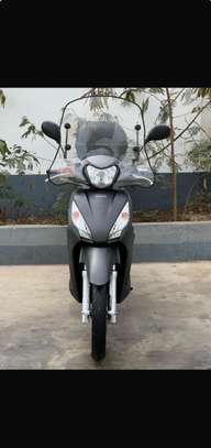 Honda vision image 1