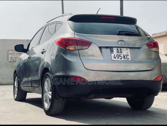 Hyundai tucson image 9