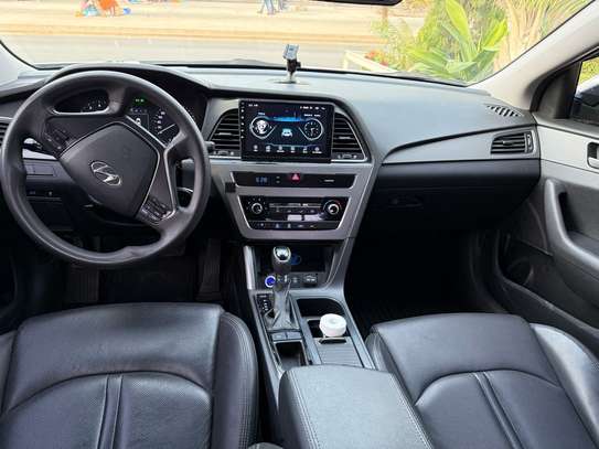 Hyundai sonata 2017 image 5