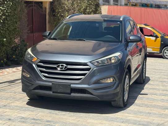 Hyundai Tucson 2017 essence image 4