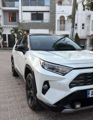 Toyota rav4  hybride 2022 full option image 2