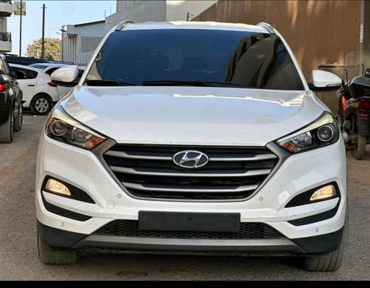 Hyundai tucson evgt 2016 image 2