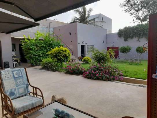 Villa de Prestige avec Vue Mer à Yoff Virage image 5