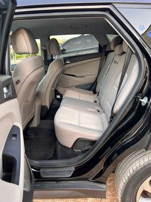 Hyundai Tucson image 13