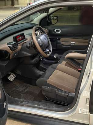 CITROËN C4 CACTUS 2017 image 9