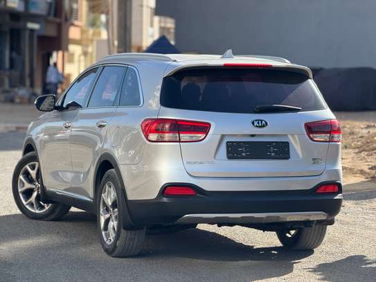 Kia sorento 2017 image 9
