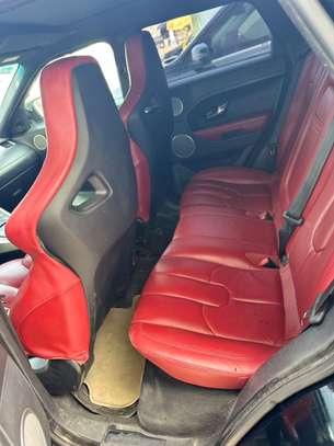 Range rover évoque image 7