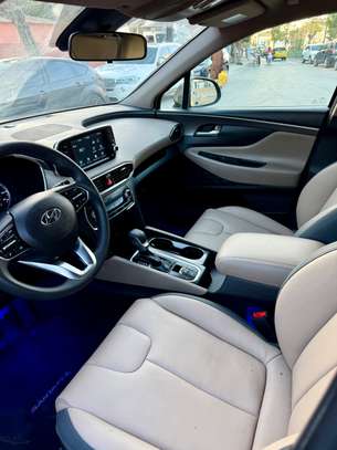 Hyundai Santa Fe 2019 image 15