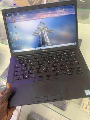 DELL Latitude 7490 core i7 8th Gen image 2