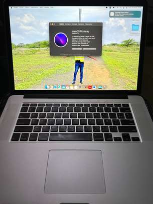 MacBook Pro (Retina, 15 pouces, mi-2015) image 1