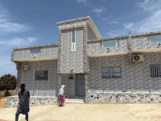 Villa à Vendre Noto Gouye Diamant image 12