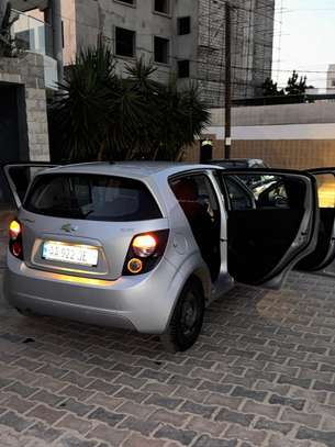 Chevrolet Aveo 2013 image 3