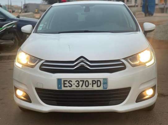 Location Citroën C4 image 3