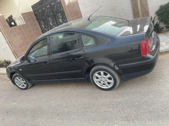 Volswagen Passat 2000 image 7