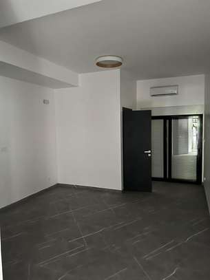 APPARTEMENT A LOUER AU POINT E image 4