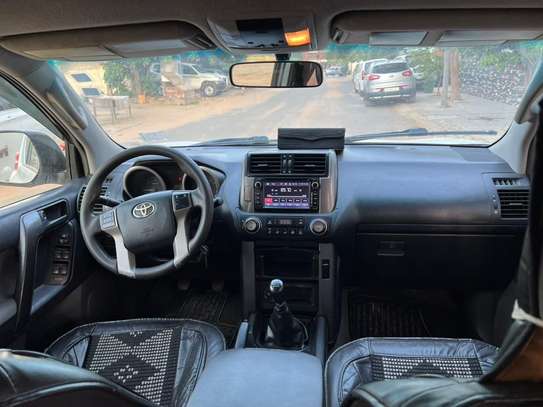 Toyota prado image 9