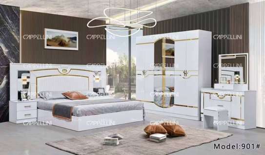 Chambre à coucher VIP mini image 3